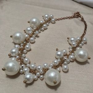 Fashion Jewelry - Pearl Necklace